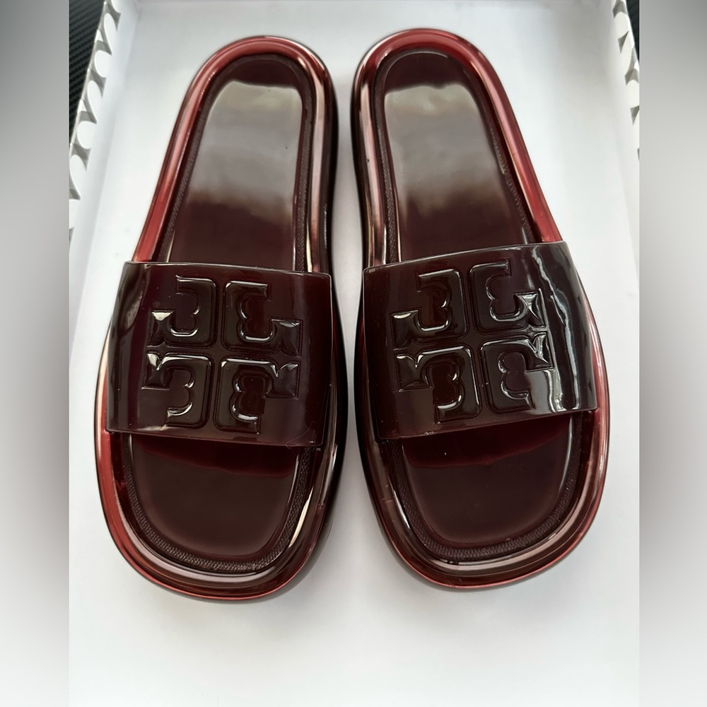Tory Burch BUBBLE JELLY SANDALS